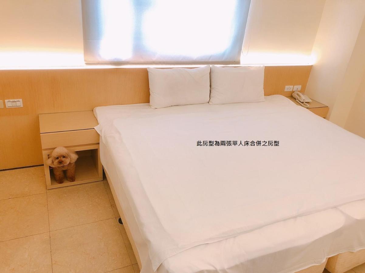 Kiwi Express Hotel - Kaohsiung Station Экстерьер фото
