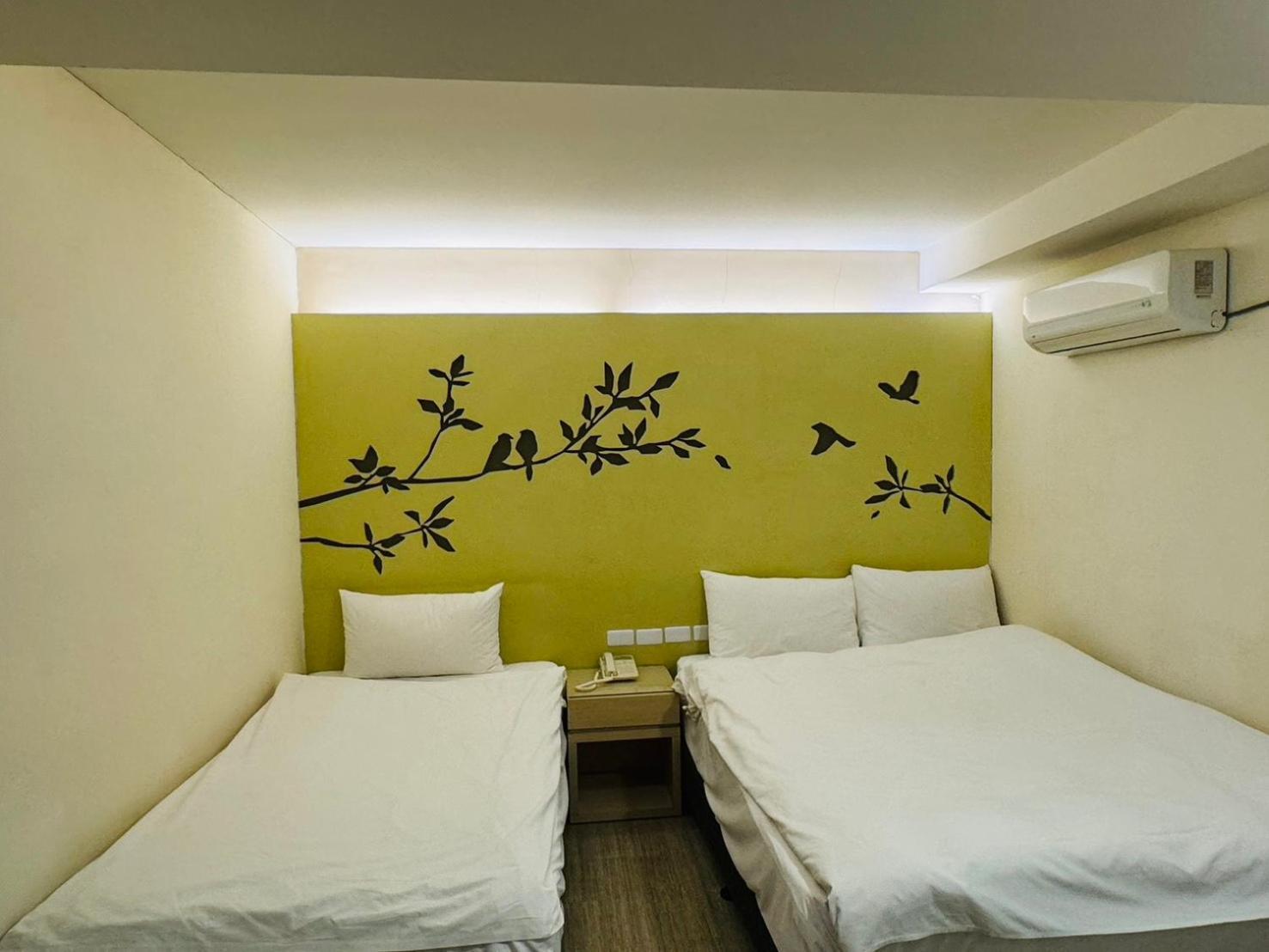 Kiwi Express Hotel - Kaohsiung Station Экстерьер фото